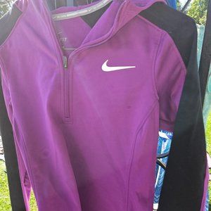 Sweat Shirt